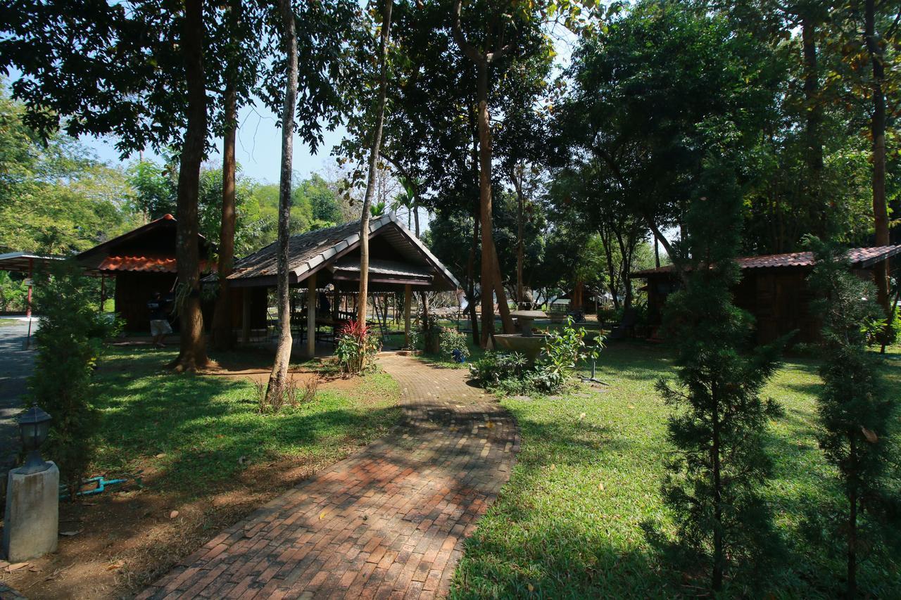 Papa'S Garden Hotel Doi Saket Exterior photo
