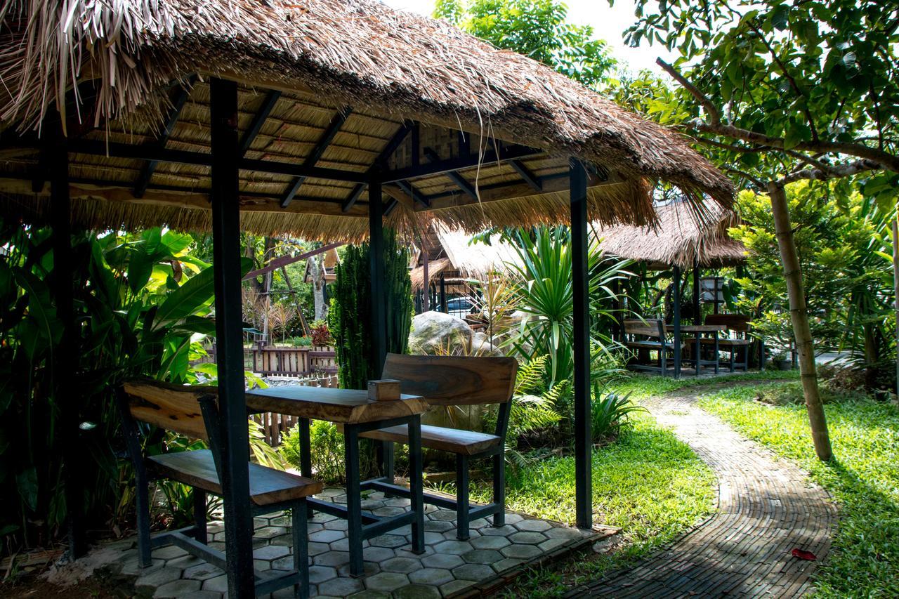 Papa'S Garden Hotel Doi Saket Exterior photo