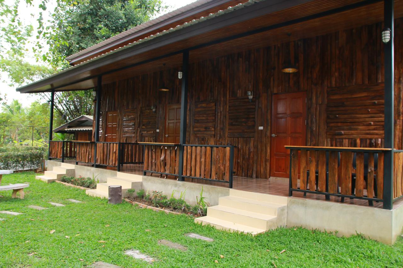 Papa'S Garden Hotel Doi Saket Exterior photo